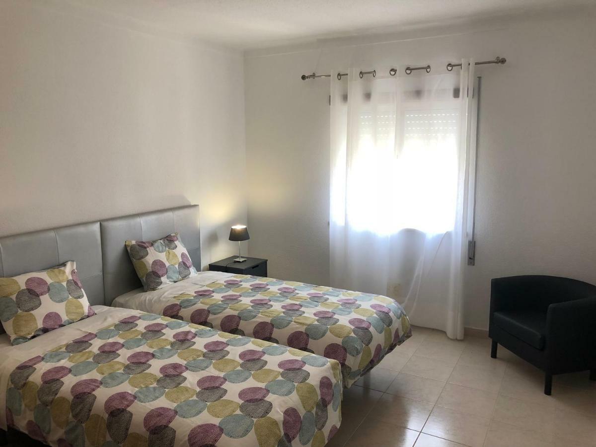 Olinda'S 2 Bedroom Apartment Lagos Eksteriør bilde